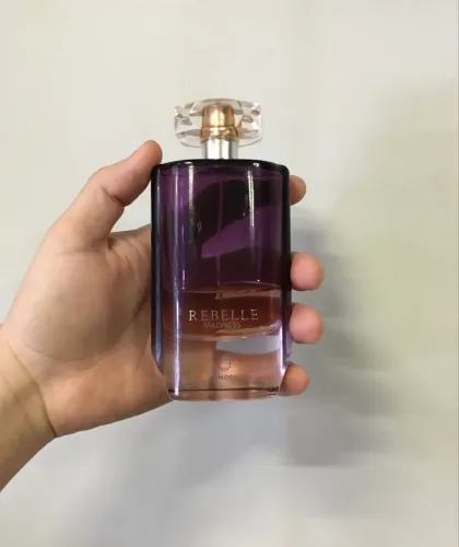 Fragrâncias Rebelle