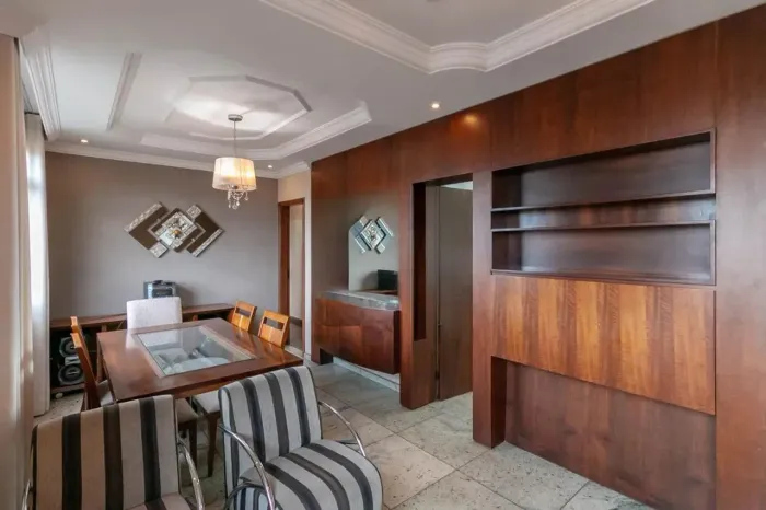 Apartamento à Venda - Padre Eustáquio, 5 Quartos, 320 m2
