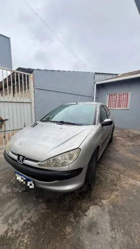 Peugeot 206 Presence 1.4/ 1.4 Flex 8V 5P 2004