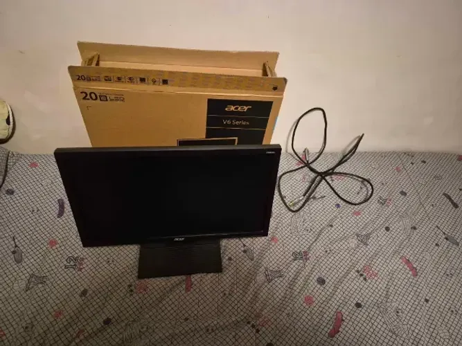 Monitor Acer 20? LED HD 60Hz - Apenas 2 Meses de Uso + Caixa