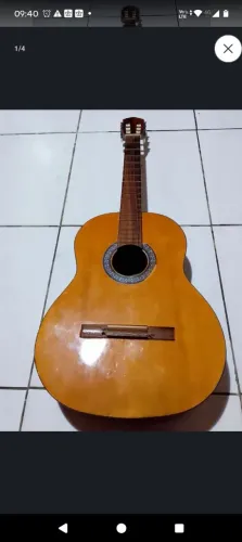 Violão Para Decoração R$ 100,00
