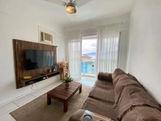 Porto Real Suites - Apartamento em frente a piscina do condomínio