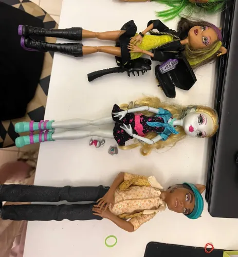 Kit Bonecas Monster High (Lagoona + Clawdeen )