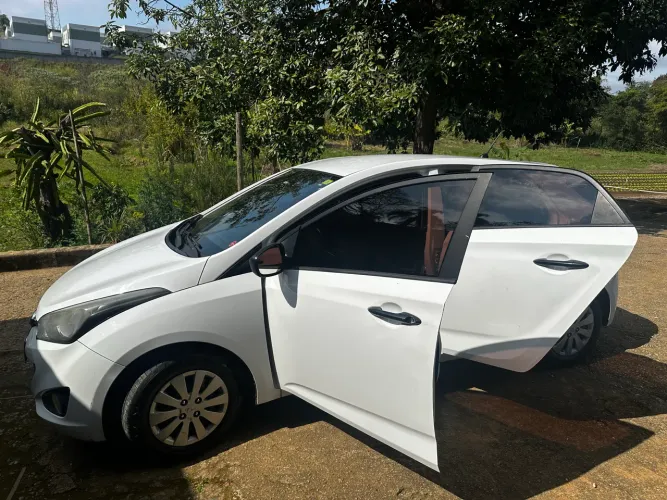Hyundai HB20 Comf./c.plus/c.style 1.0 Flex 12V 2015