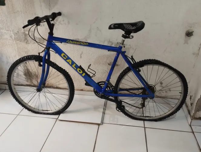 Bicicleta Caloi Azul excelente qualidade
