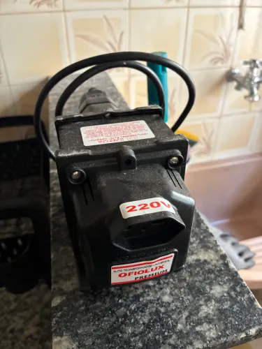 Transformador 220v/110v