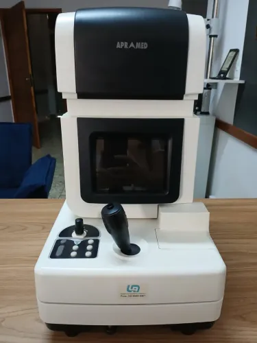 Equipamento Auto Refrator Apramed