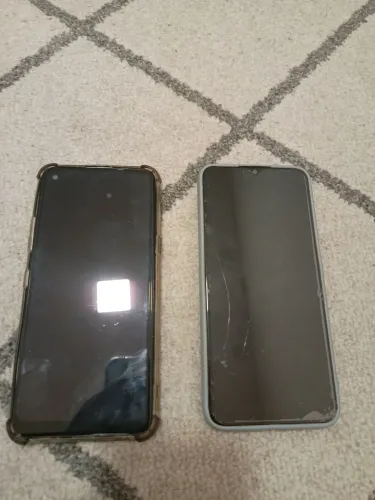Barato! 2 Celulares Samsung A03 e LG K51S 64gb em bom estado!