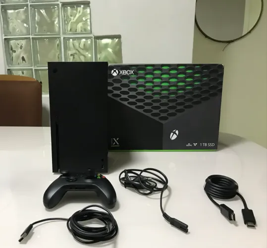 Xbox Series X 1Tb (Troco em Mac)