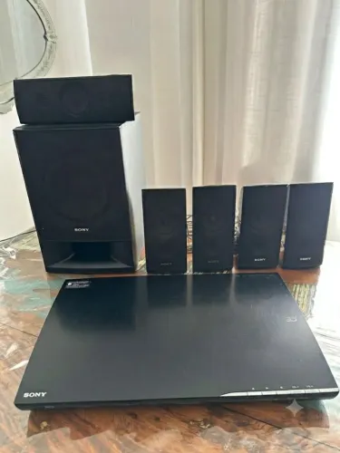 Home Theater 5.1 Sony c/ Blu-ray 3D - Ótimo Estado