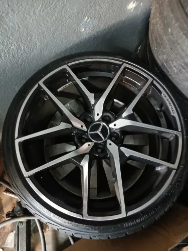 JOGO DE RODAS ARO 19 5X112 MERCEDES.