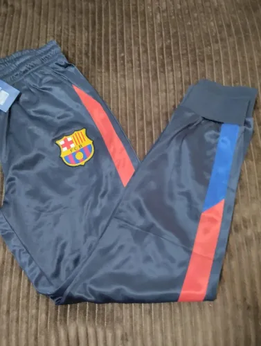 Calça esportiva Barça Nova Tam 13/14 anos
