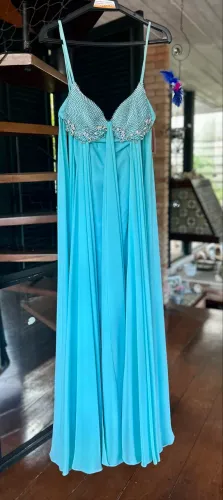Vestido de festa azul Tiffany