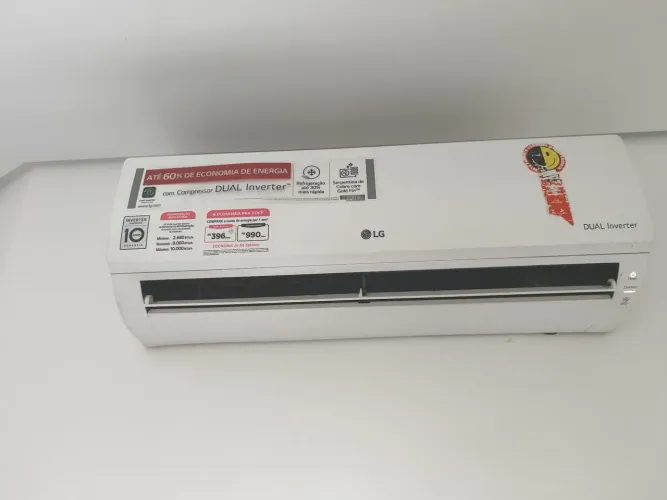 Central de Ar condicionado LG 9mil btus