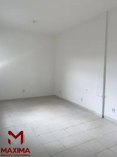 DUQUE DE CAXIAS - EXCELENTE SALA COMERCIAL NO EDIFÍCIO GLÓRIA