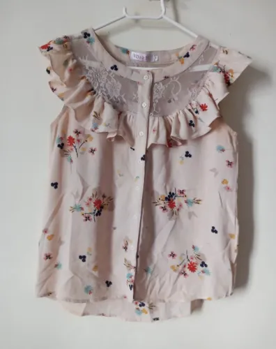 Blusa C/ Renda 38
