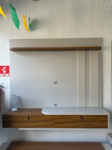 Painel para Tv até 65 polegadas novo disponível 