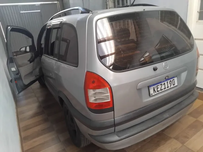 Chevrolet Zafira 2.0/ CD 2.0 8V MPFI 5P Mec. 2003
