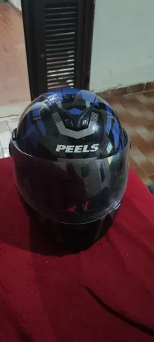 Vendo ou troco capacete peels articulado tamanho 64