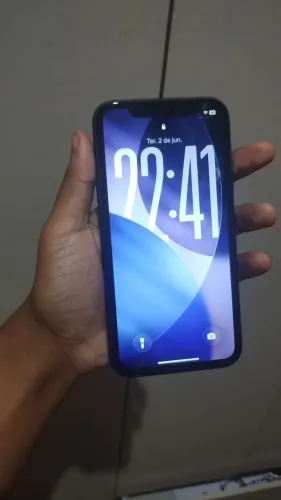 iPhone 11