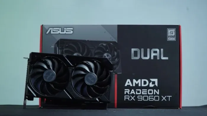 Placa de Vídeo - Gigabyte RX 9060 XT Gaming OC 16GB por R$ 2.899,00