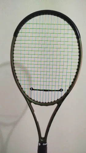 Raquete Wilson Blade V8 - 16 * 19, 305g