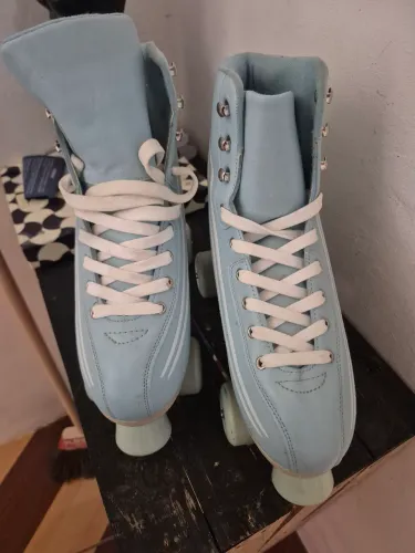 Patins vintage azul