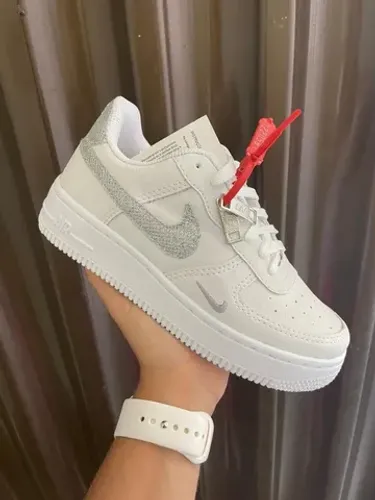 Tênis Nike Air Forcer Premium Feminino - Branco, violeta, rosa