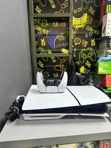 PlayStation 5 Slim com garantia :: Ac Cartão / Trocas/ OlxPay ::