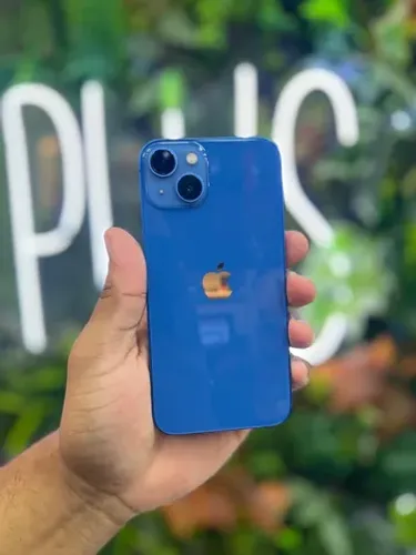 iPhone 13