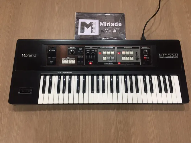 Roland VP550 Vocal & Ensemble - Loja Física - Até 18x 491,83