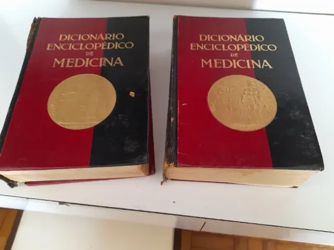 Dicionário Enciclopédico de Medicina: Volume 1 e 2 Artur do Céu Coutinho bom estado