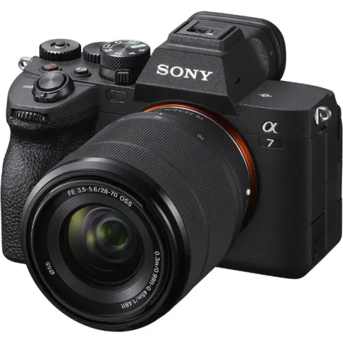 Câmera Digital Sony A7 IV 33MP 3.0" Lente FE 28-70MM OSS - Nova na caixa!