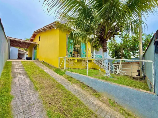 Casa com 3 quartos À venda por R$ 650.000,00 - São José - Armação de Búzios/RJ