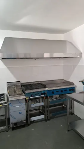 A. Tudo para sua cozinhaEquipamentos de cozinha industrial - Chapas, fritadeira e exaustor