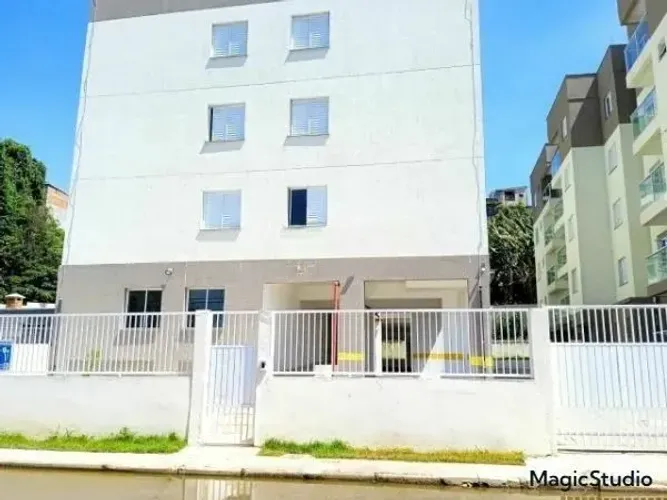 Apartamento com 2 Quarto(s) e 1 banheiro(s) para Alugar, 51 m² por R$ 1300 / Mês