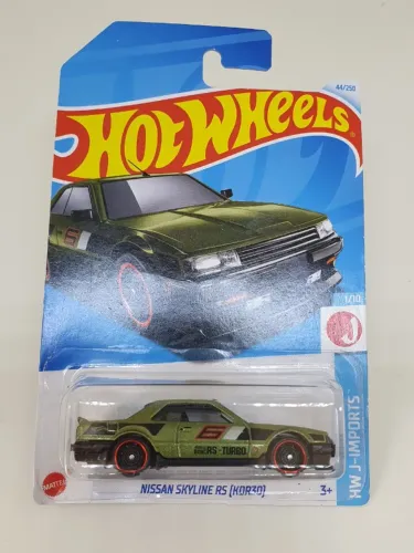 Hot wheels Nissan Skyline RS Verde (blister)