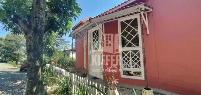 Casa com 4 dormitórios à venda, 415 m² por R$ 2.200.000,00 - Itaipu - Niterói/RJ