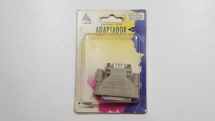 Adaptador DB9 macho x DB25 fêmea Clone