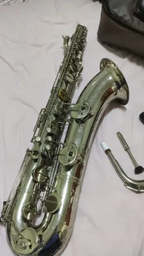 Oportunidade! Sax barítono 