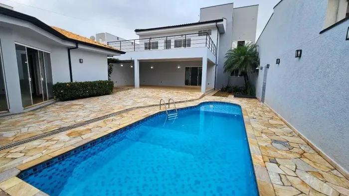 Casa em Condomínio à venda, 3 quartos, 1 suíte, 4 vagas, Parque Residencial Roland - Limei