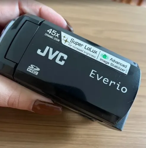 Fimadora JVC - Everio