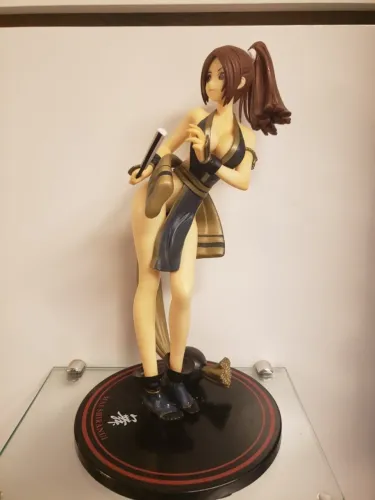 Boneca May, The king of Fighter