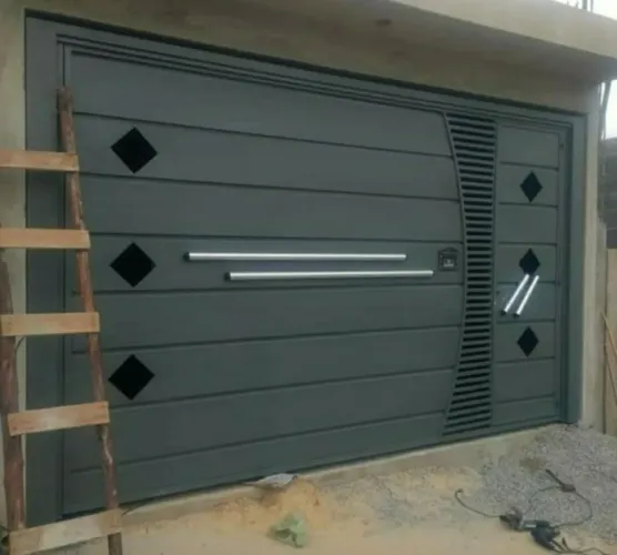 Portão Basculante 5.30x2.50 Ferro Galvanizado