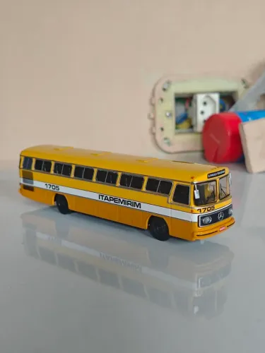 Miniatura de Ônibus Itapemirim 362