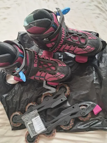 Patins roller e in-line ajustável Schwinn 35 a 38