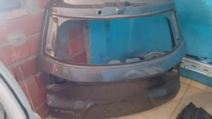 Tiggo 5 x ano 2022  tampa traseira  original