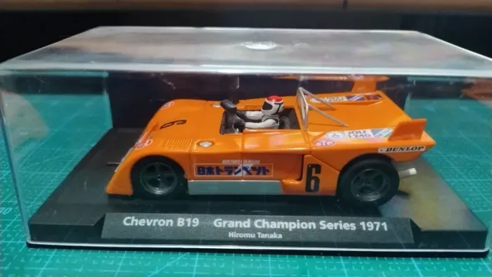 Fly 1/32 Chevron B19 Grand Champion 1971 Slot Car 88189 FLY CHEVRON GRAND CHAMPION SERIES