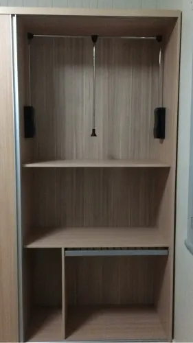 Cabideiro regulável 