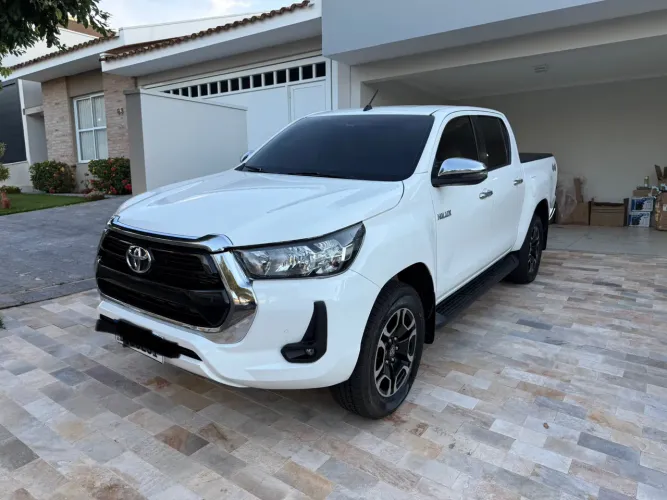 Toyota Hilux CD SRV 4X4 2.8 TDI Diesel Aut. 2022